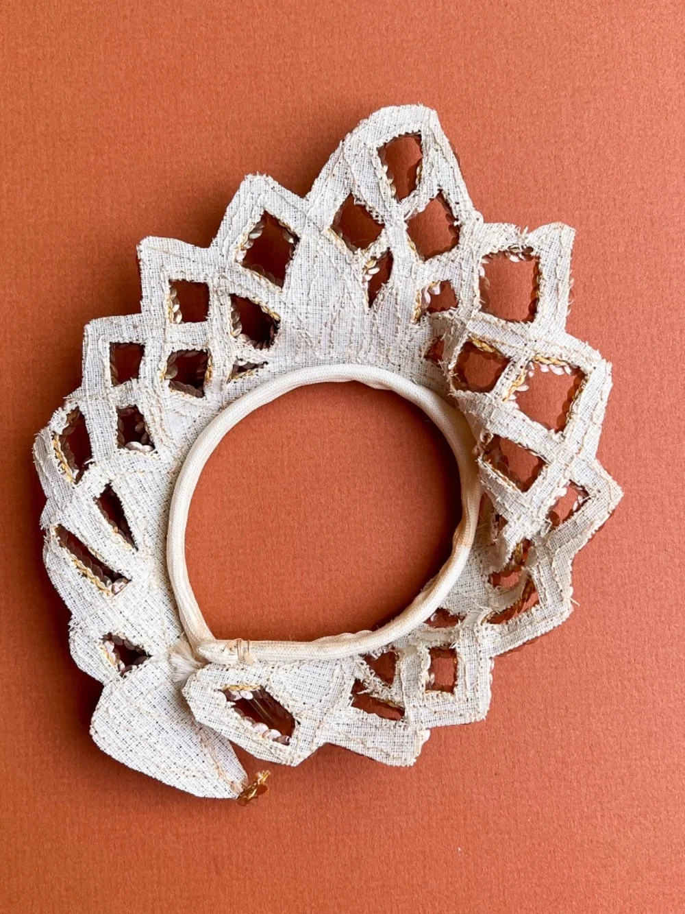 Beautiful Vintage 1940s Bronze Sequins Headband